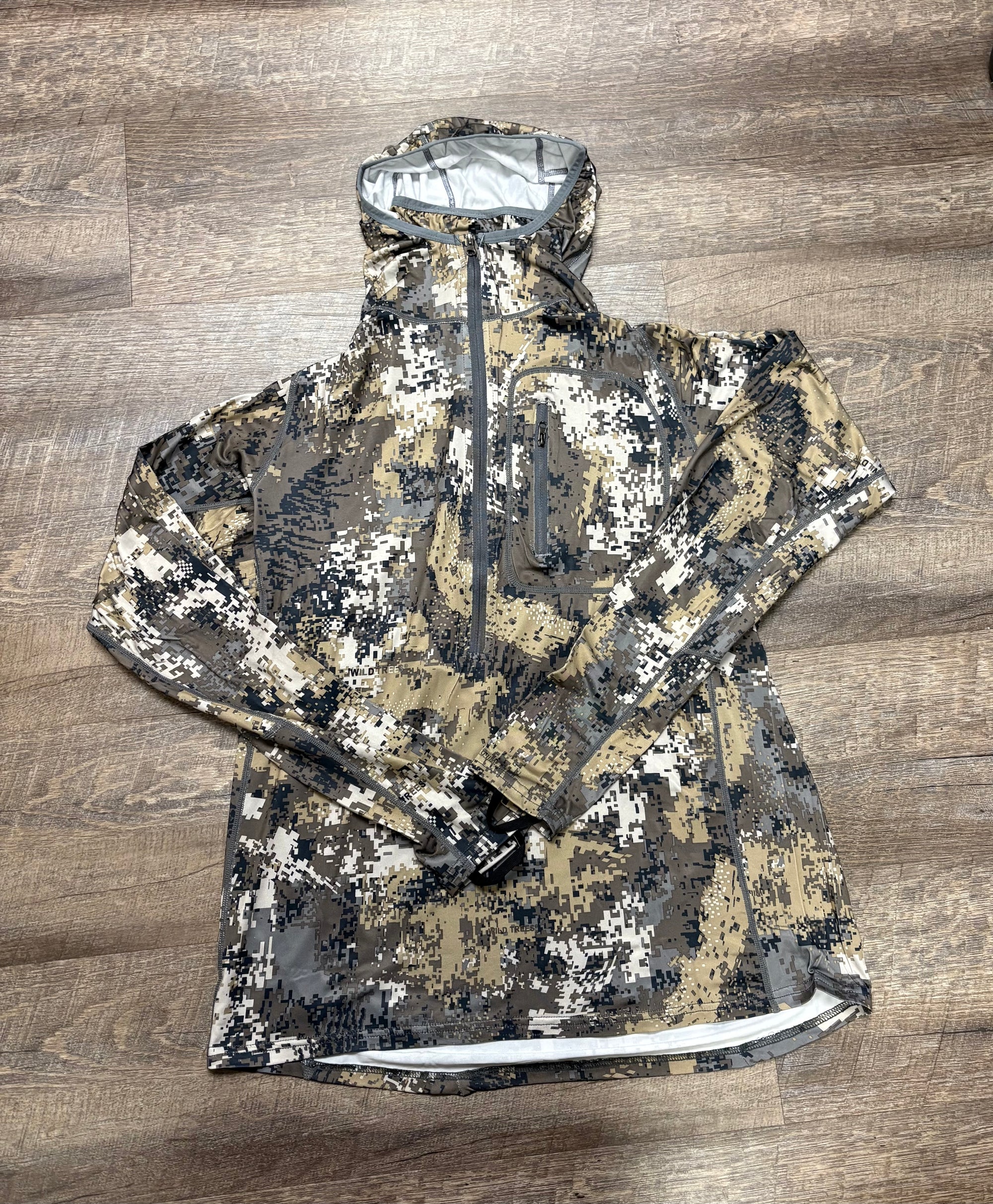 WFS Men's 1/4 Zip Hooded Athletic Shirts - Predator Camo