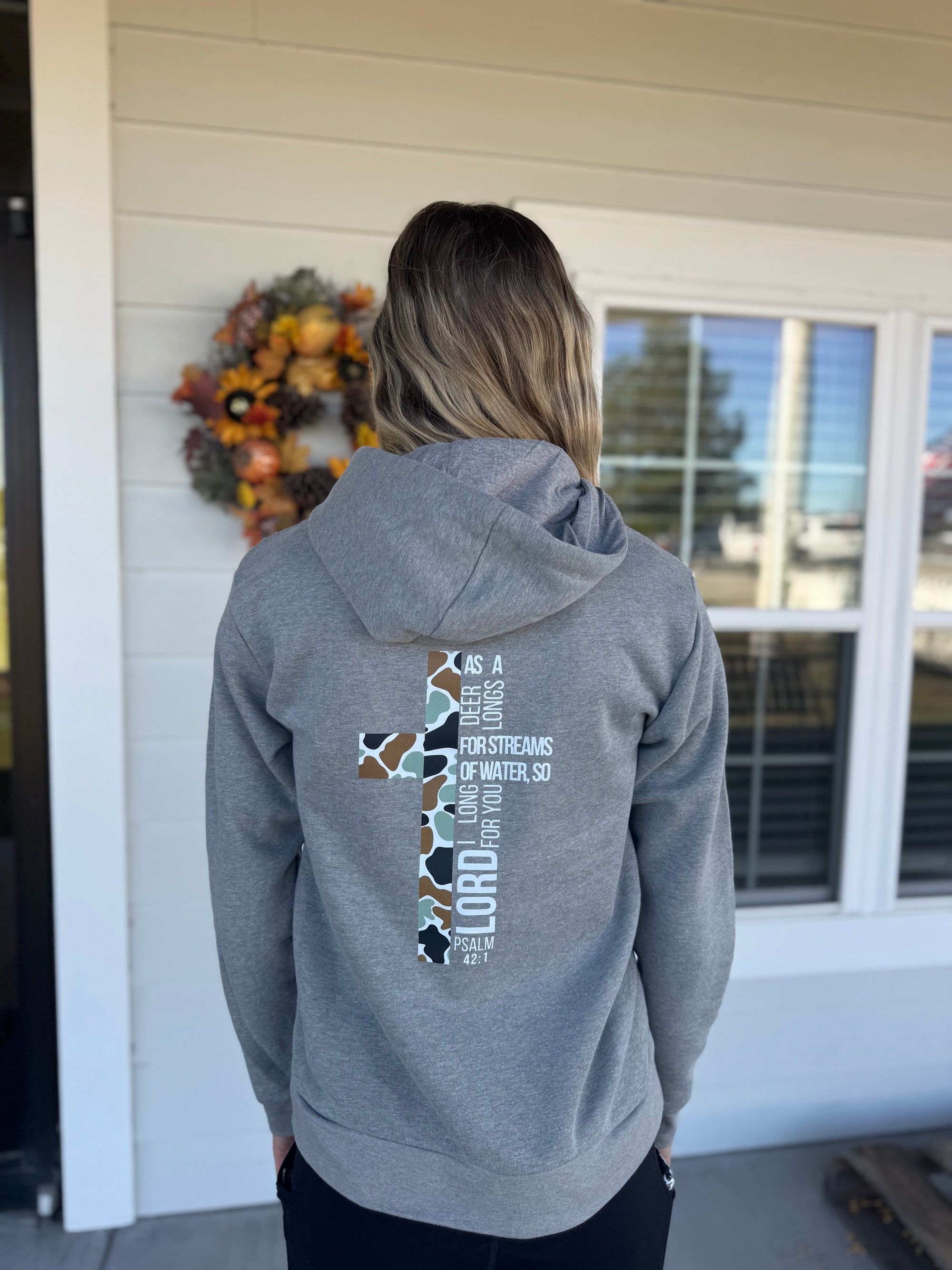 Phantom Old School Camo Cross/Verse (Psalm 42:1) Heather Grey Hoodie