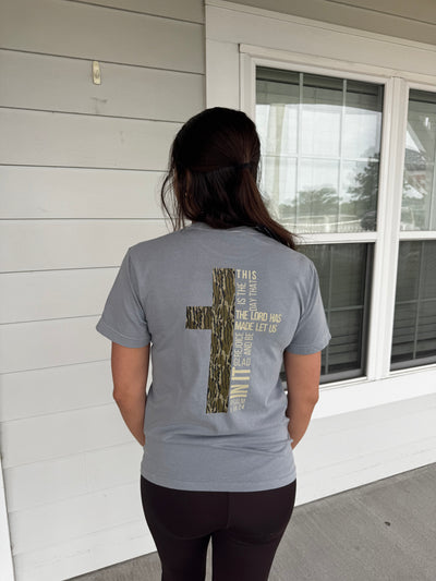 Phantom Bottomland Cross/Verse (Psalm 118:24) Granite T-Shirt