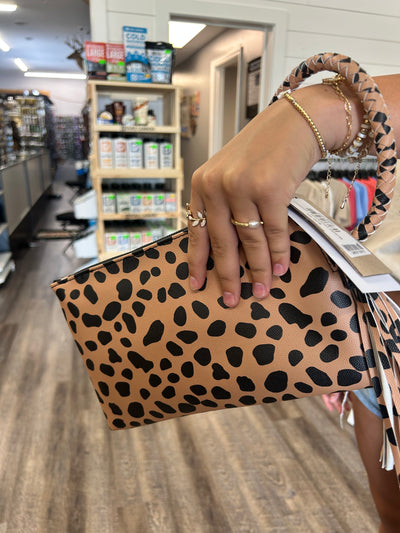 Wristlet Handbags