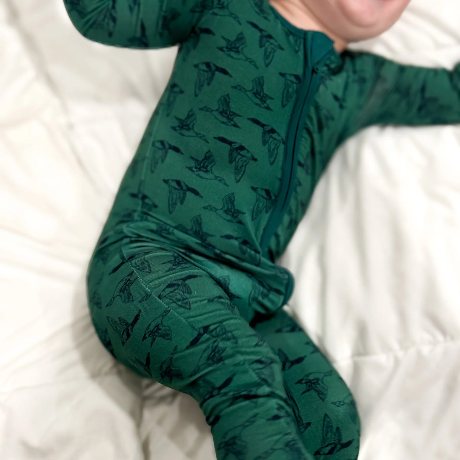 Old South Migration Duck Pattern Onesie - Bamboo Sleeper