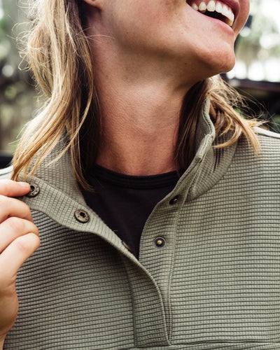 Marsh Wear Women's Pine River Pullover Fleeces