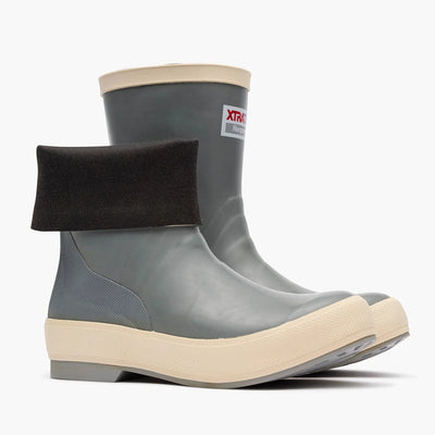 XTRATUF Women's 9" Legacy Pull On Boots
