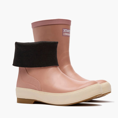XTRATUF Women's 9" Legacy Pull On Boots